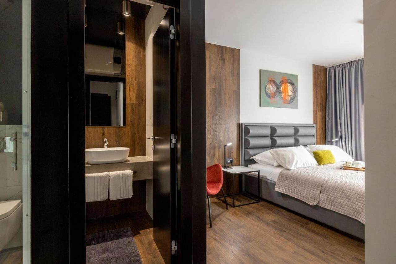 Roof 69 Rooms Сплит Экстерьер фото