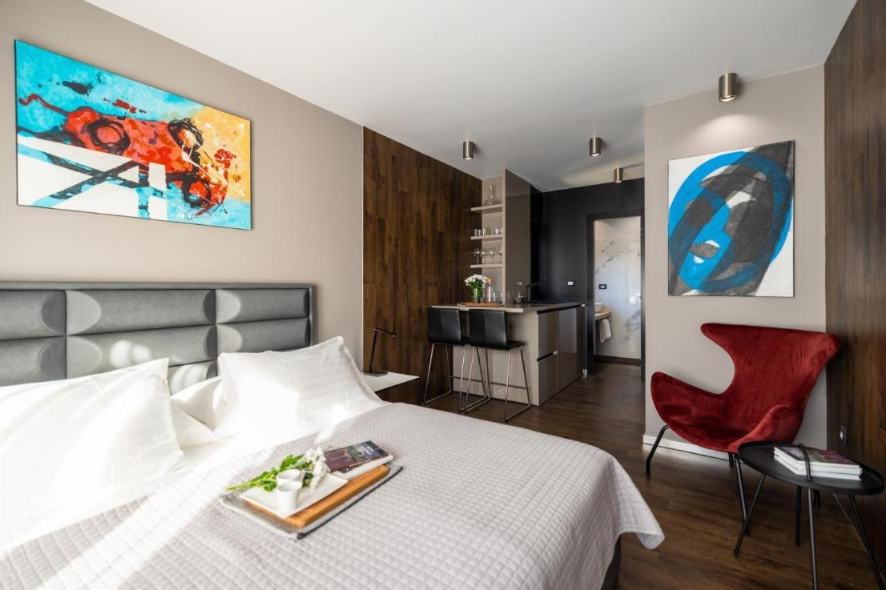 Roof 69 Rooms Сплит Экстерьер фото